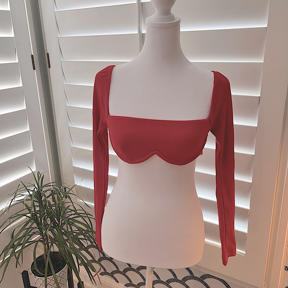NWT Princess Polly bustier with long sleeves.  Gorgeous true red color, sz 0
